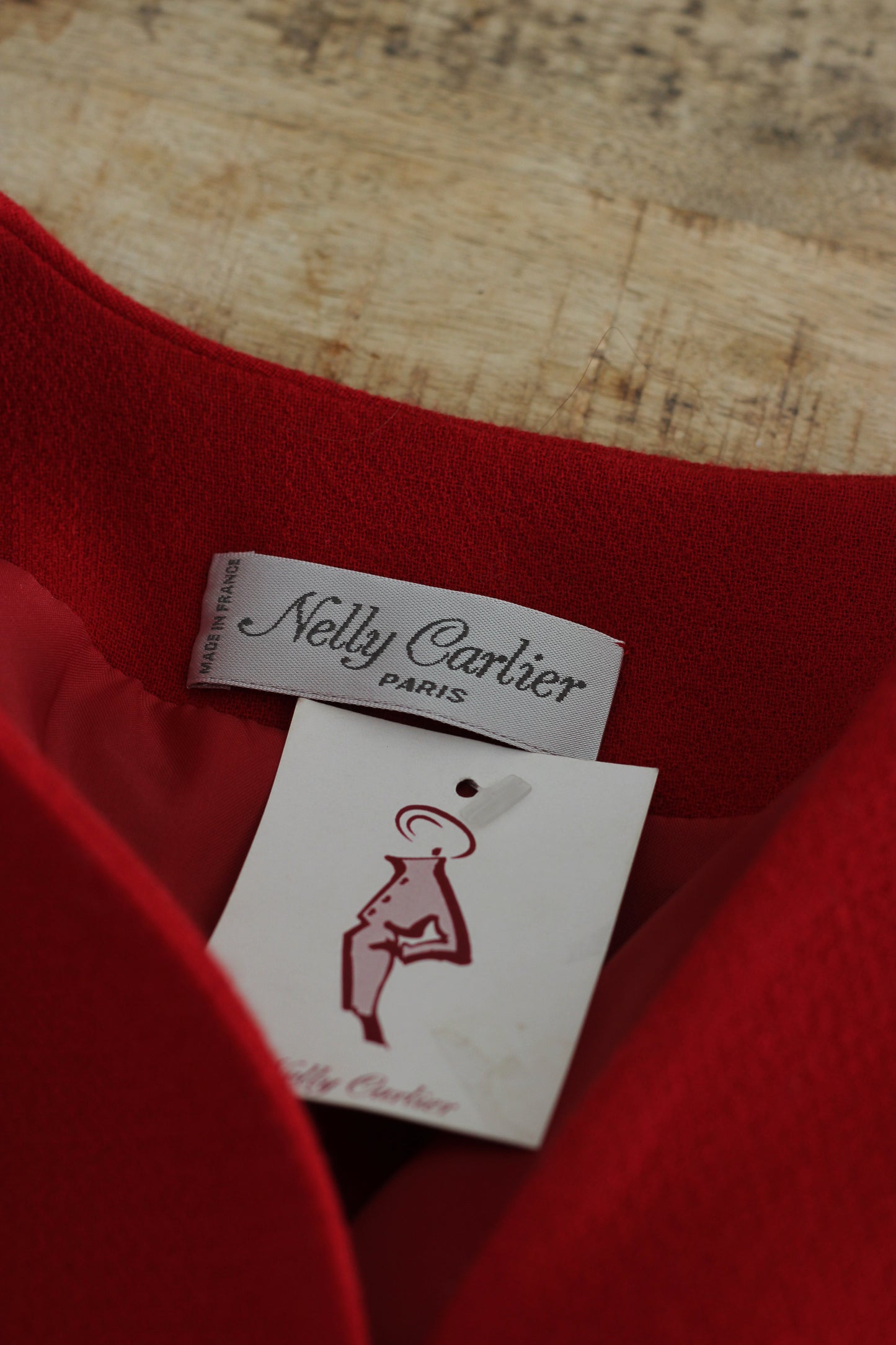Nelly Cartier blazer en laine rouge