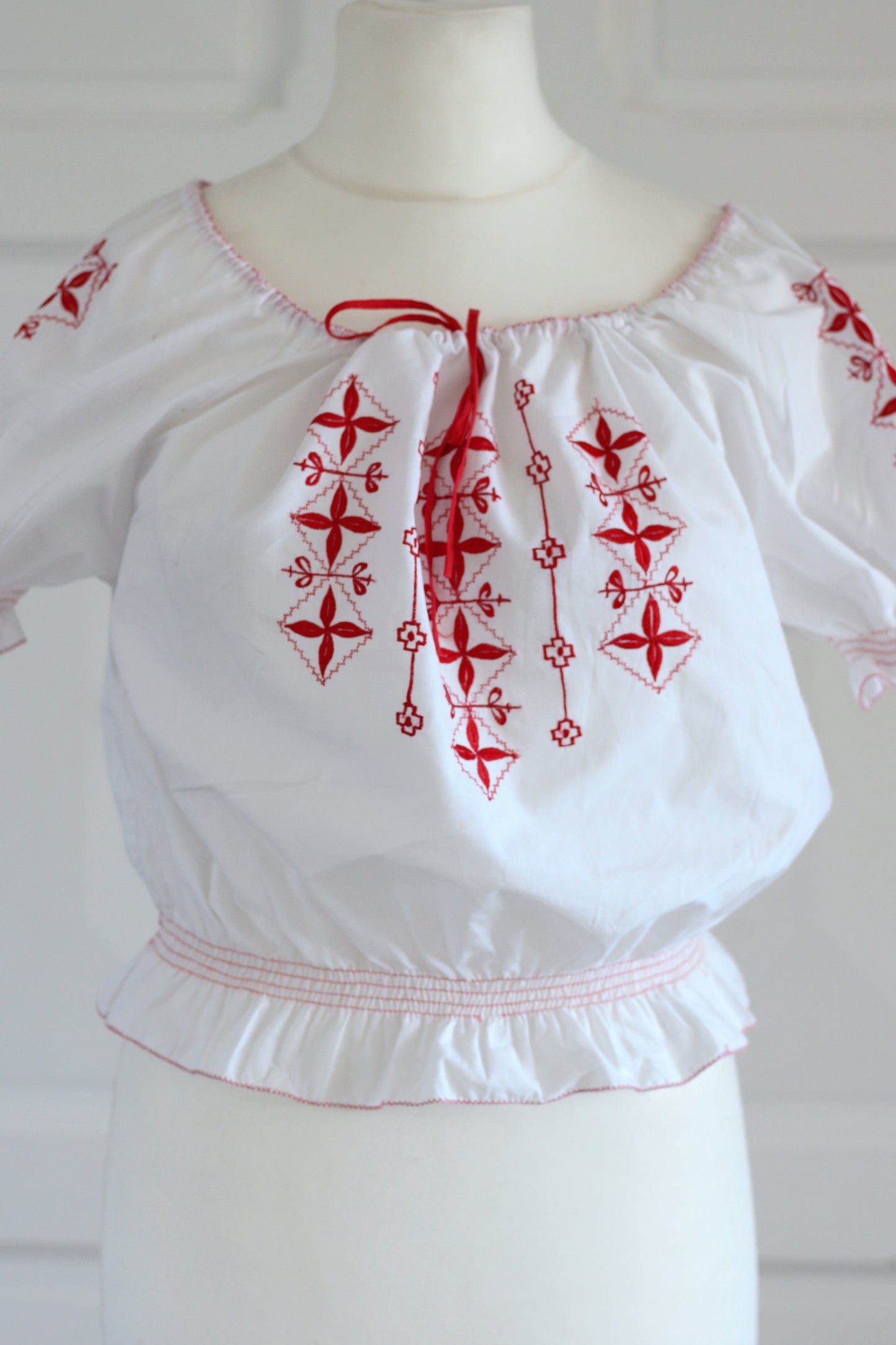 Fait main Haut folklore brodé