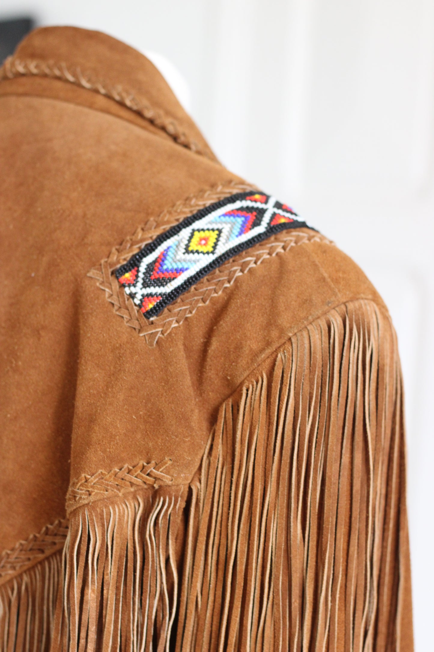 Tatanka Vestee à franges en cuir sude