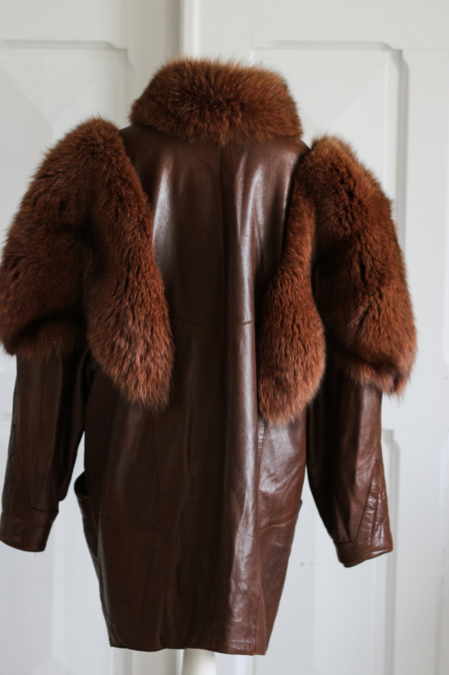 Blouson cuir et fourrure