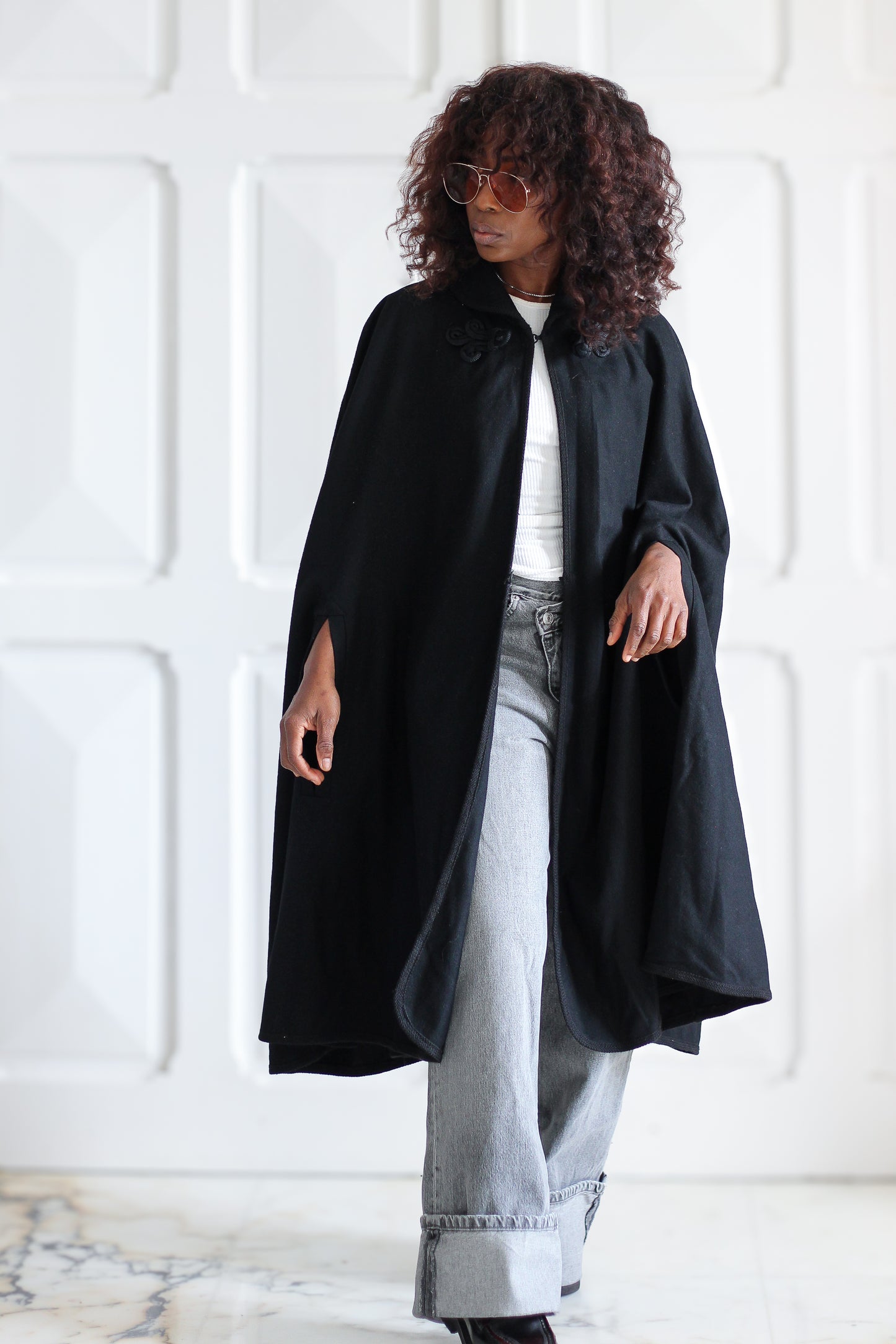 Caroline Rohmer cape en laine