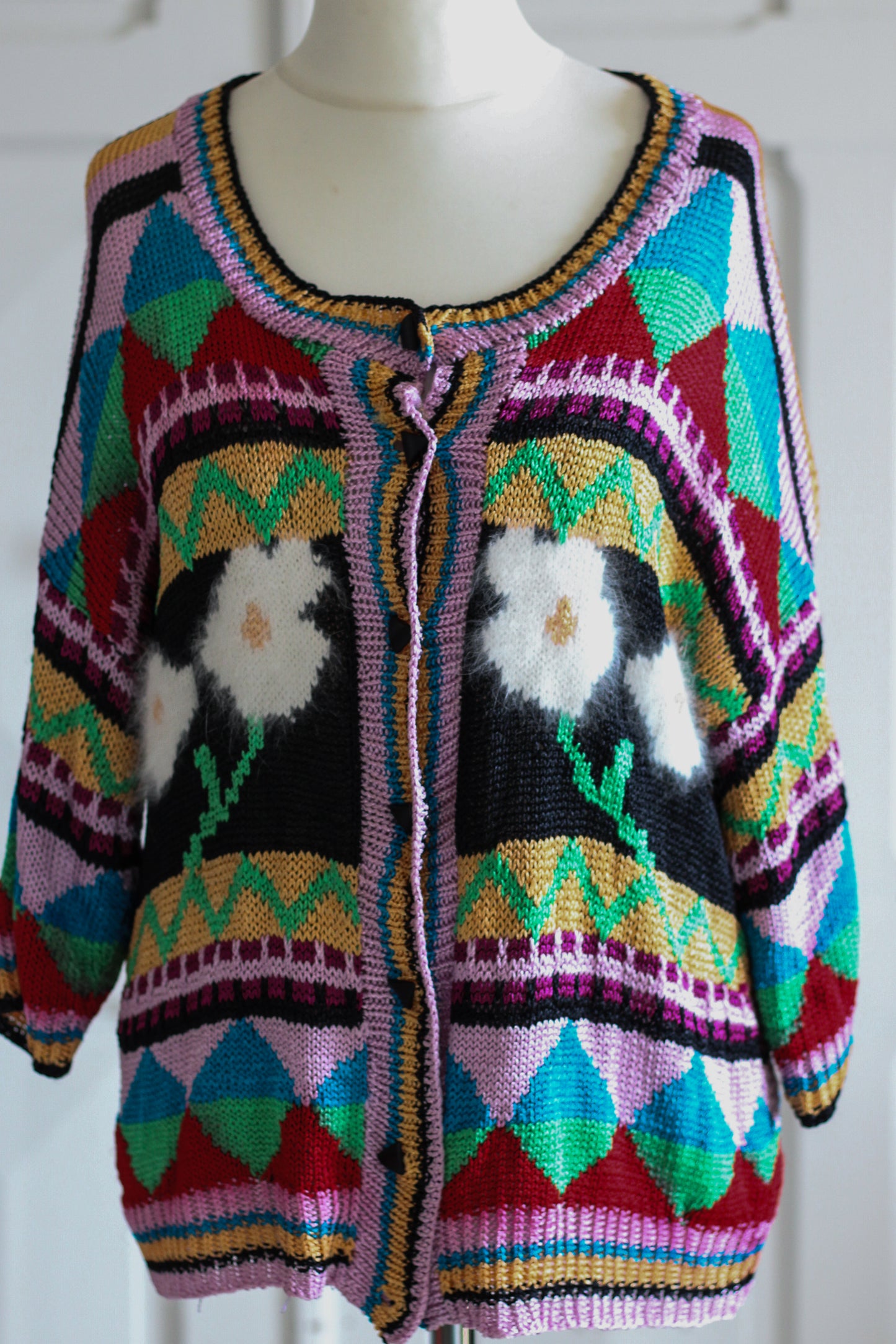 Tricot multicolore fait main