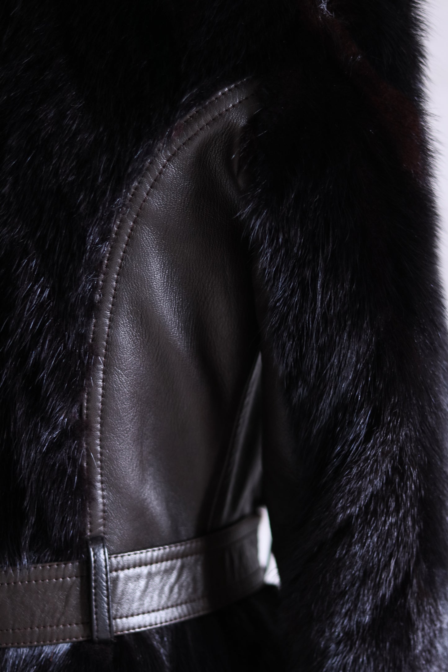 Sprung Frère manteau cuir et vison
