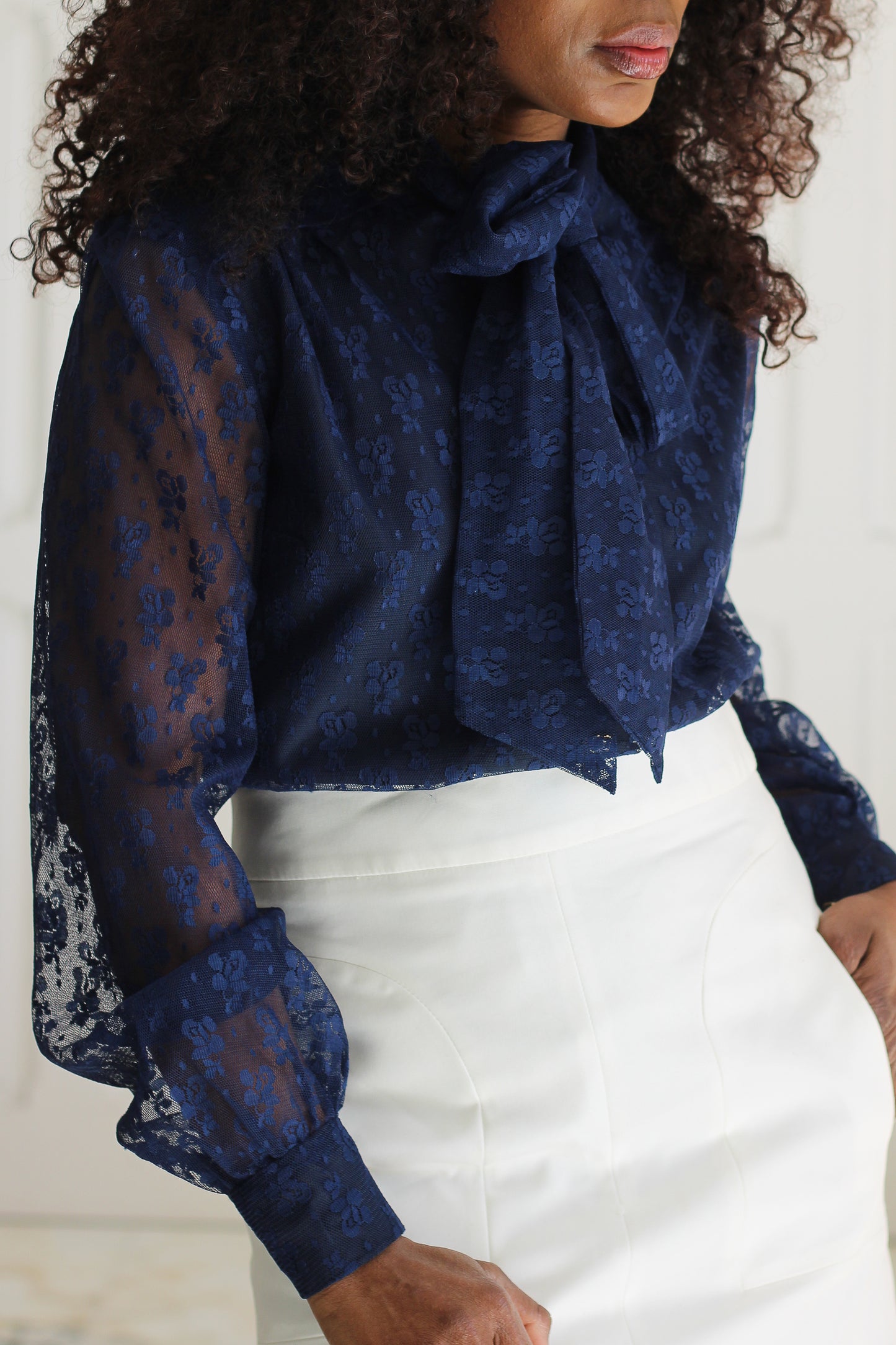 Chemisier vintage en dentelle