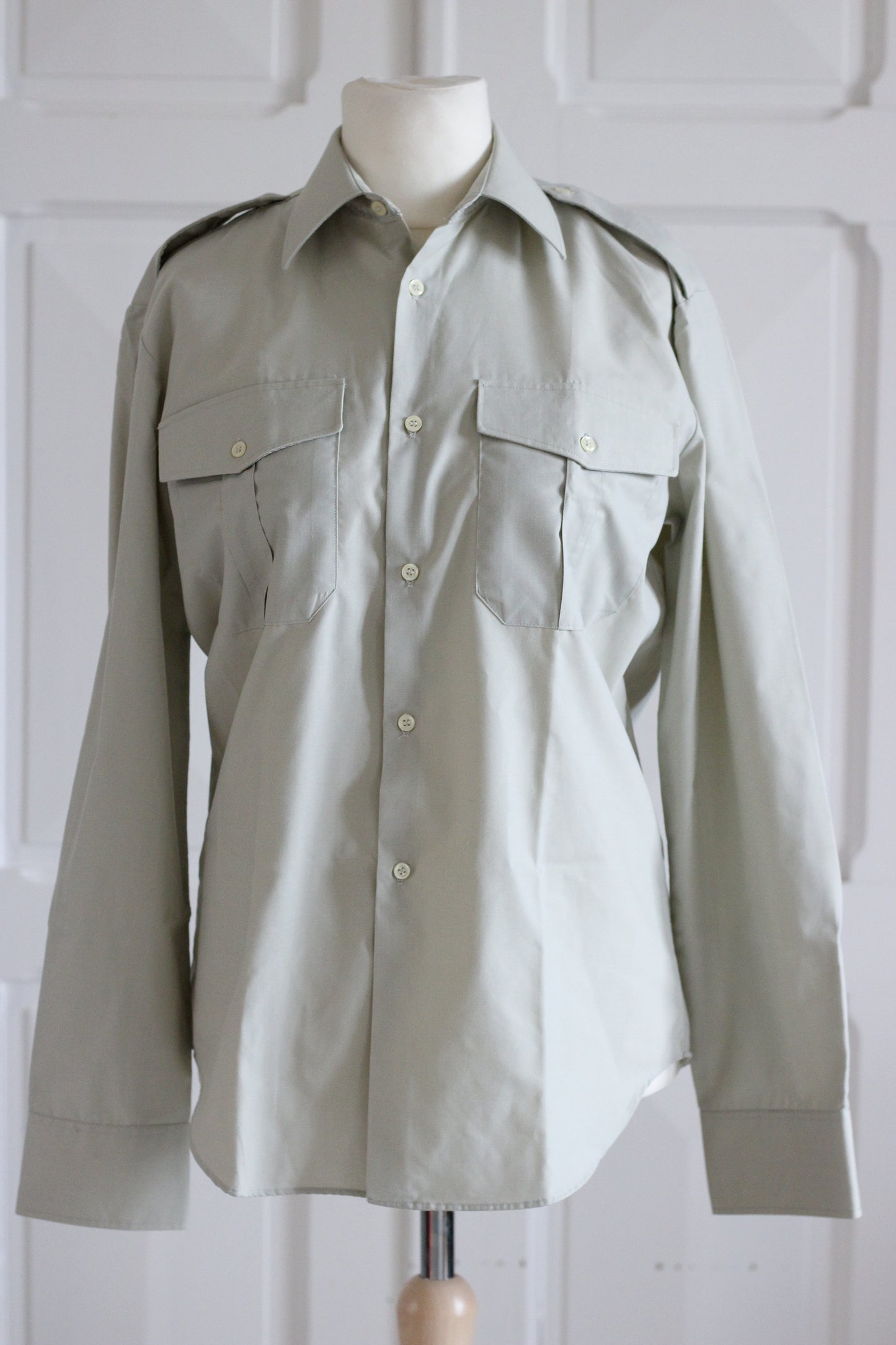 Chemisier uniforme vintage