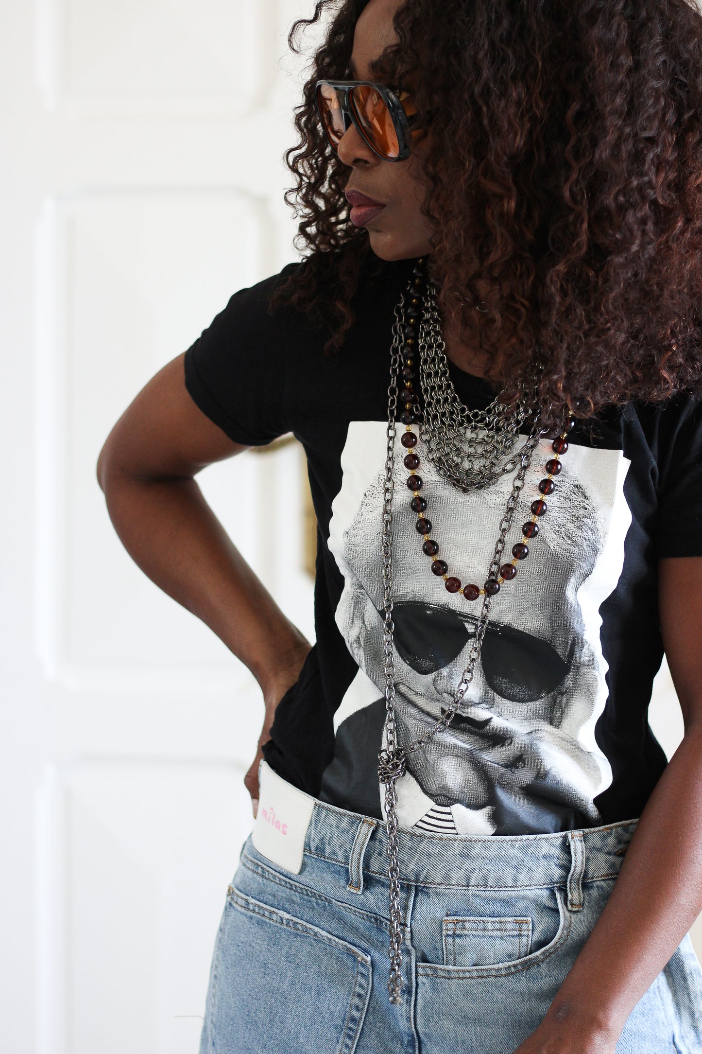 Collier brun grenat à perles rondes