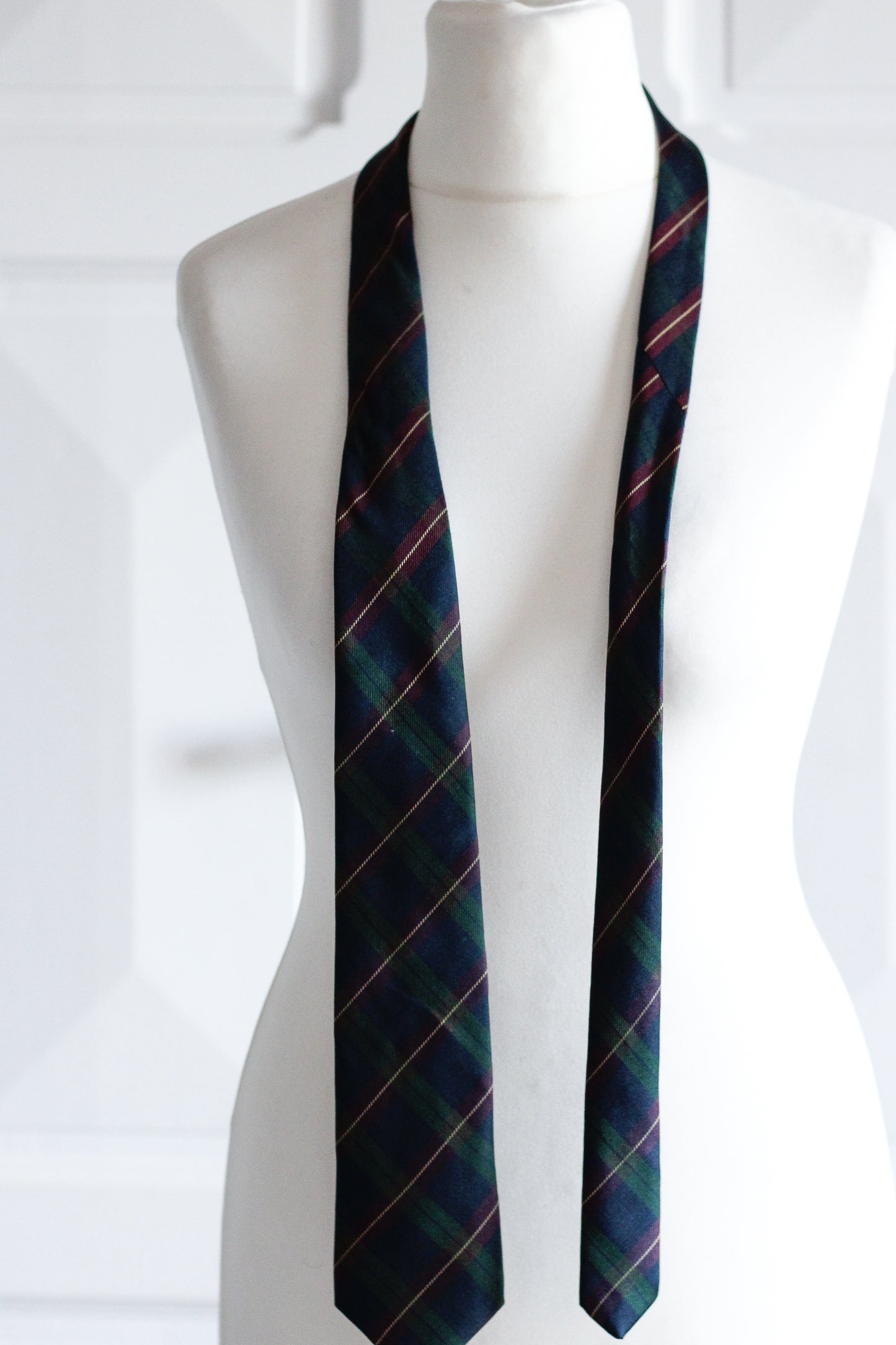 Carven cravate en soie