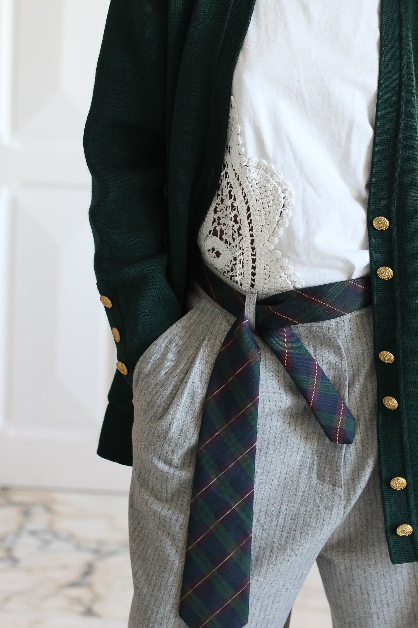 Carven cravate en soie