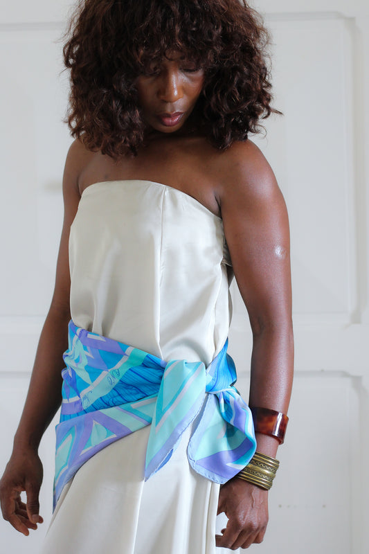 Foulard carré de soie marine