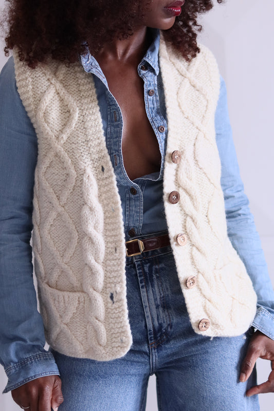 Gilet sans manches tricoté main Laine naturelle torsadée