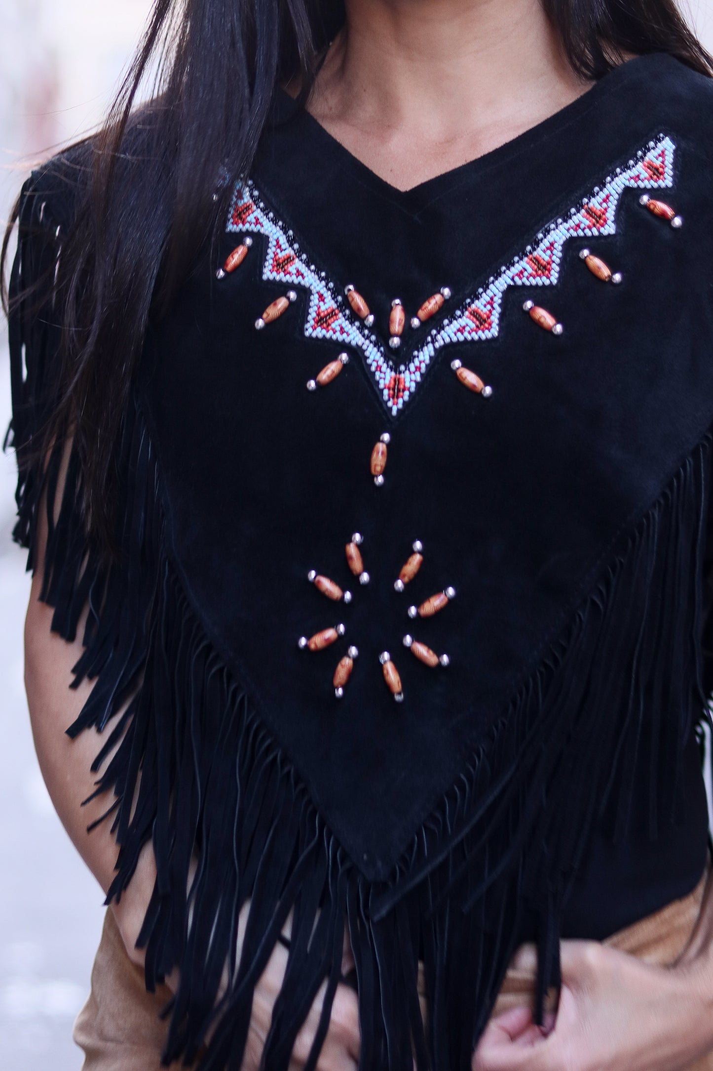 Fait main poncho à franges en cuir daim