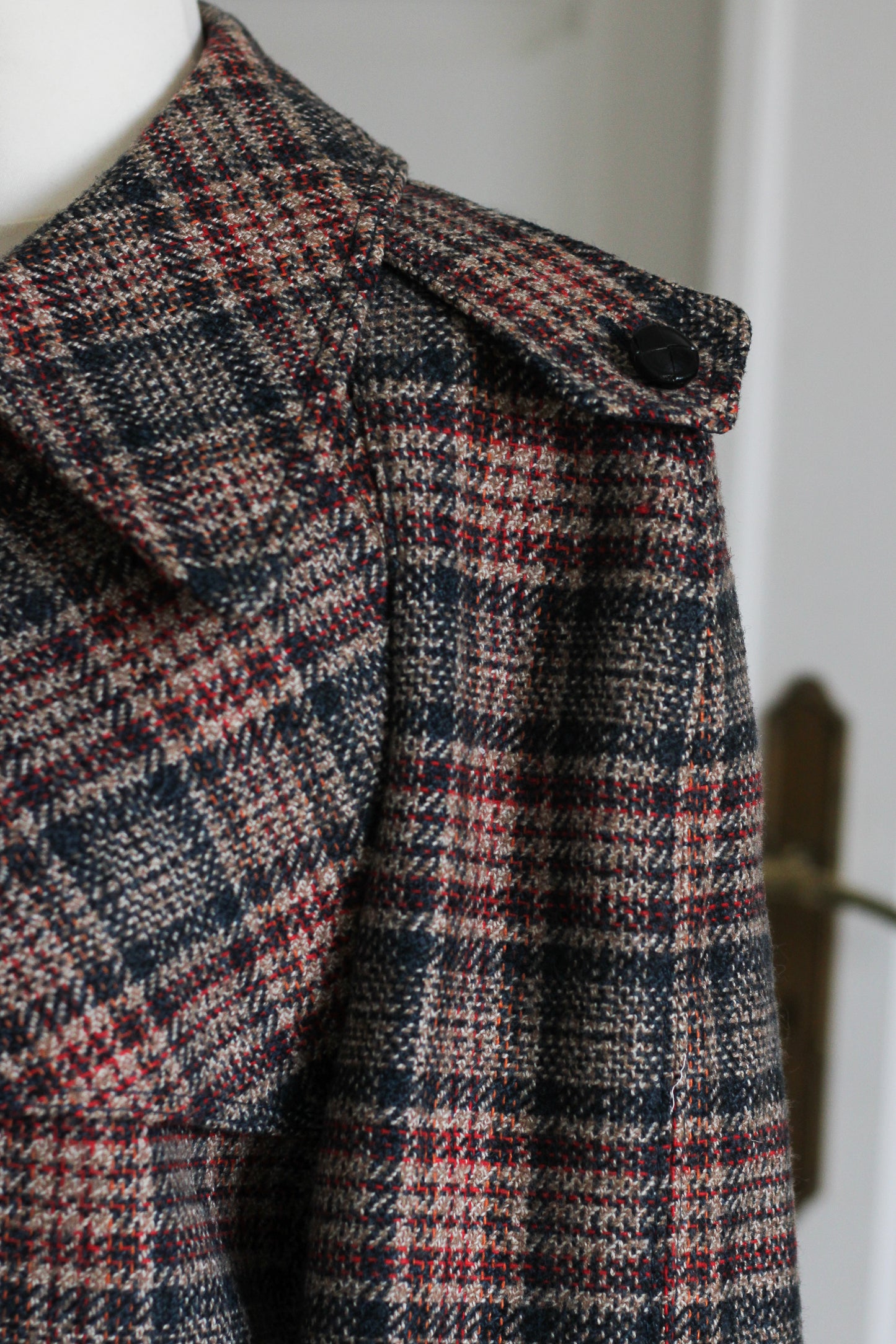 Manteau à motifs carreaux