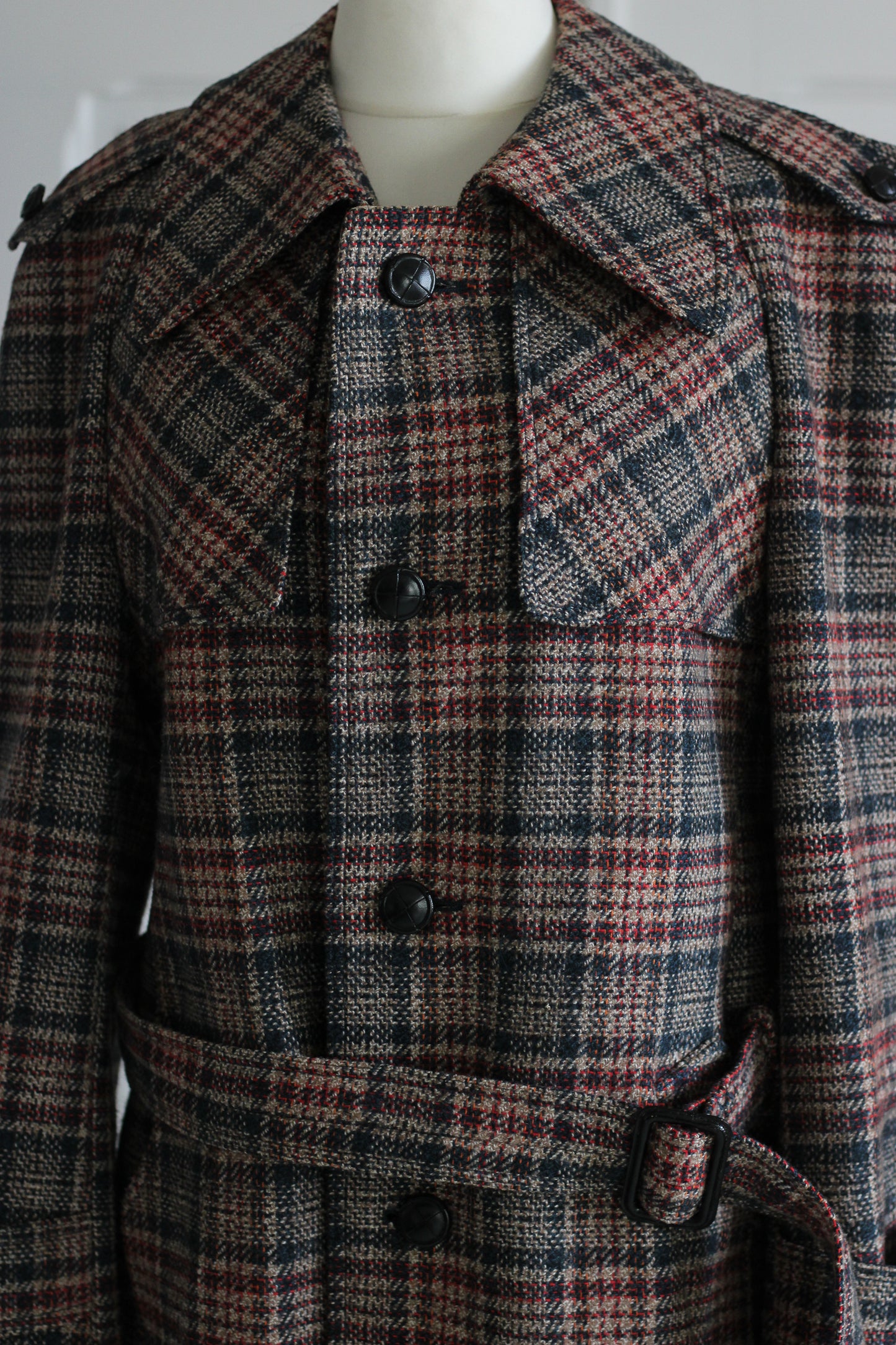 Manteau à motifs carreaux