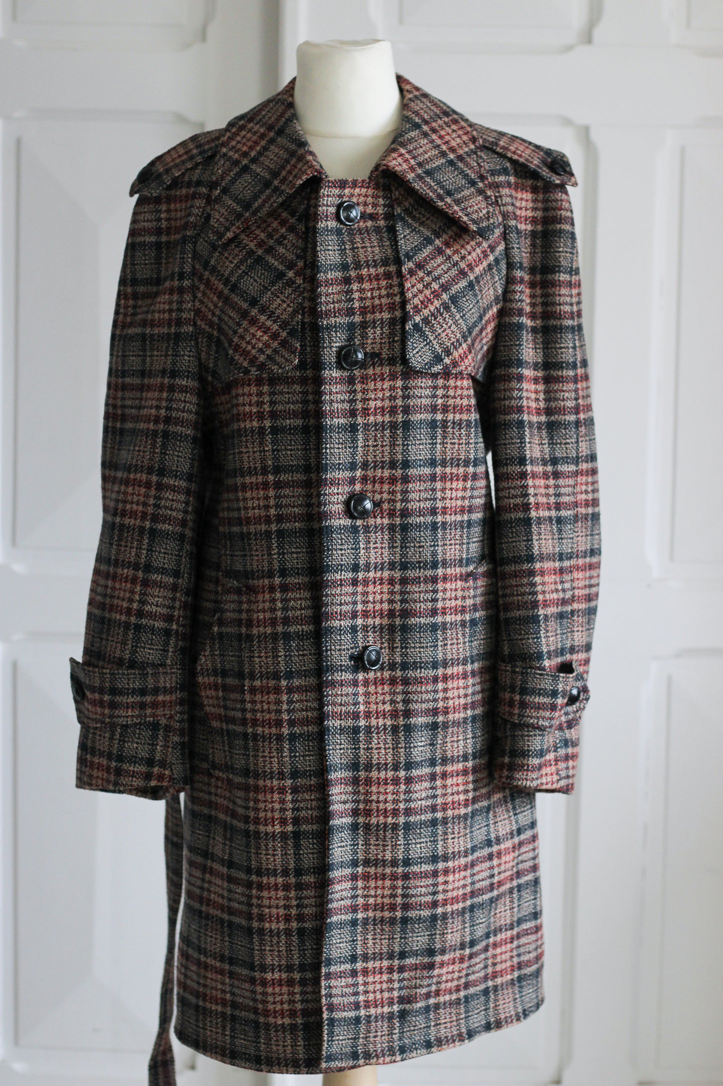 Manteau à motifs carreaux