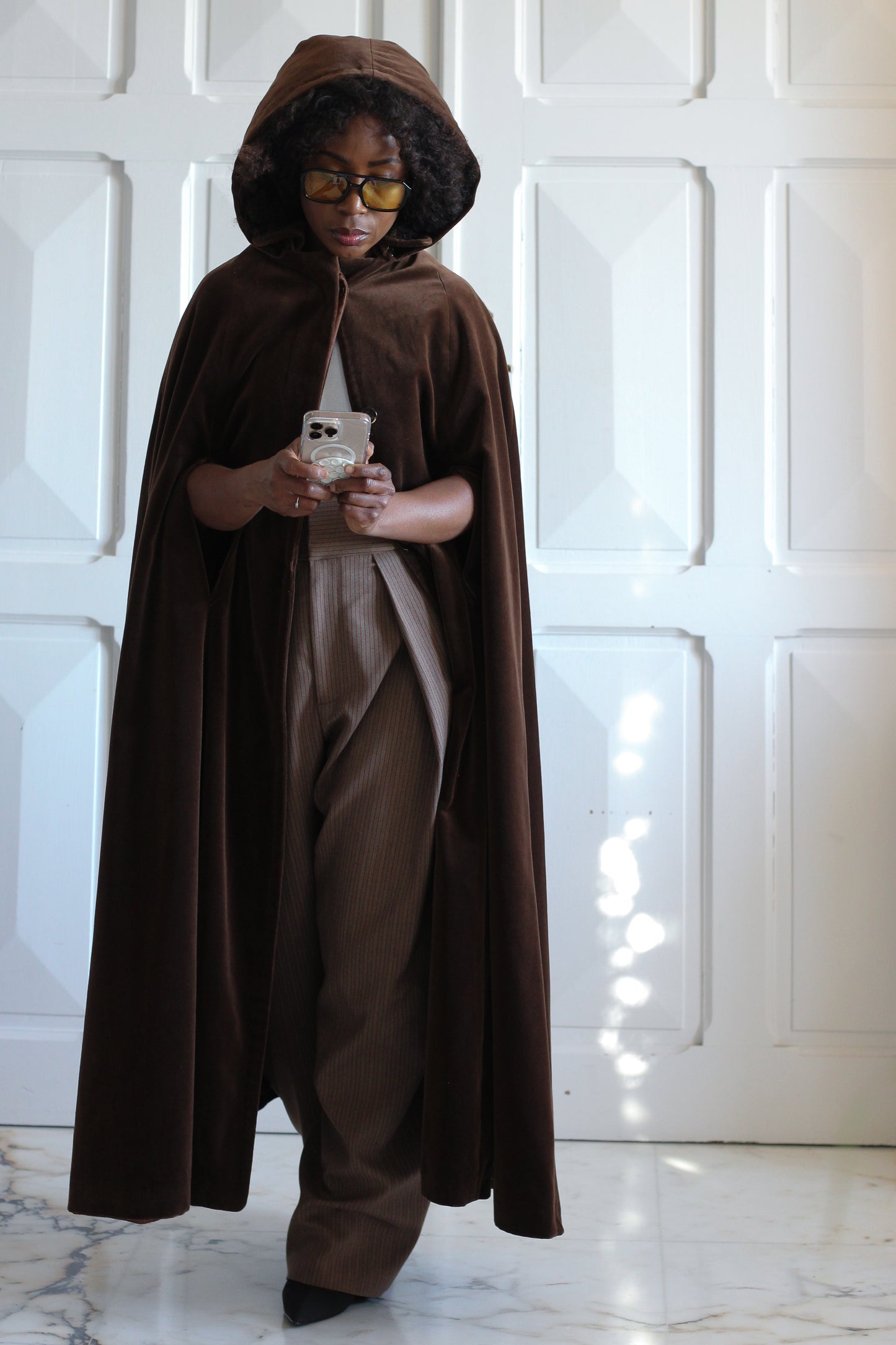 Fait main cape en velours chocolat