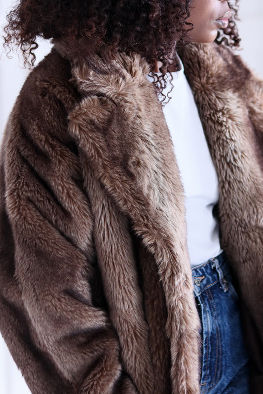 Exeko Paris manteau en fausse fourrure