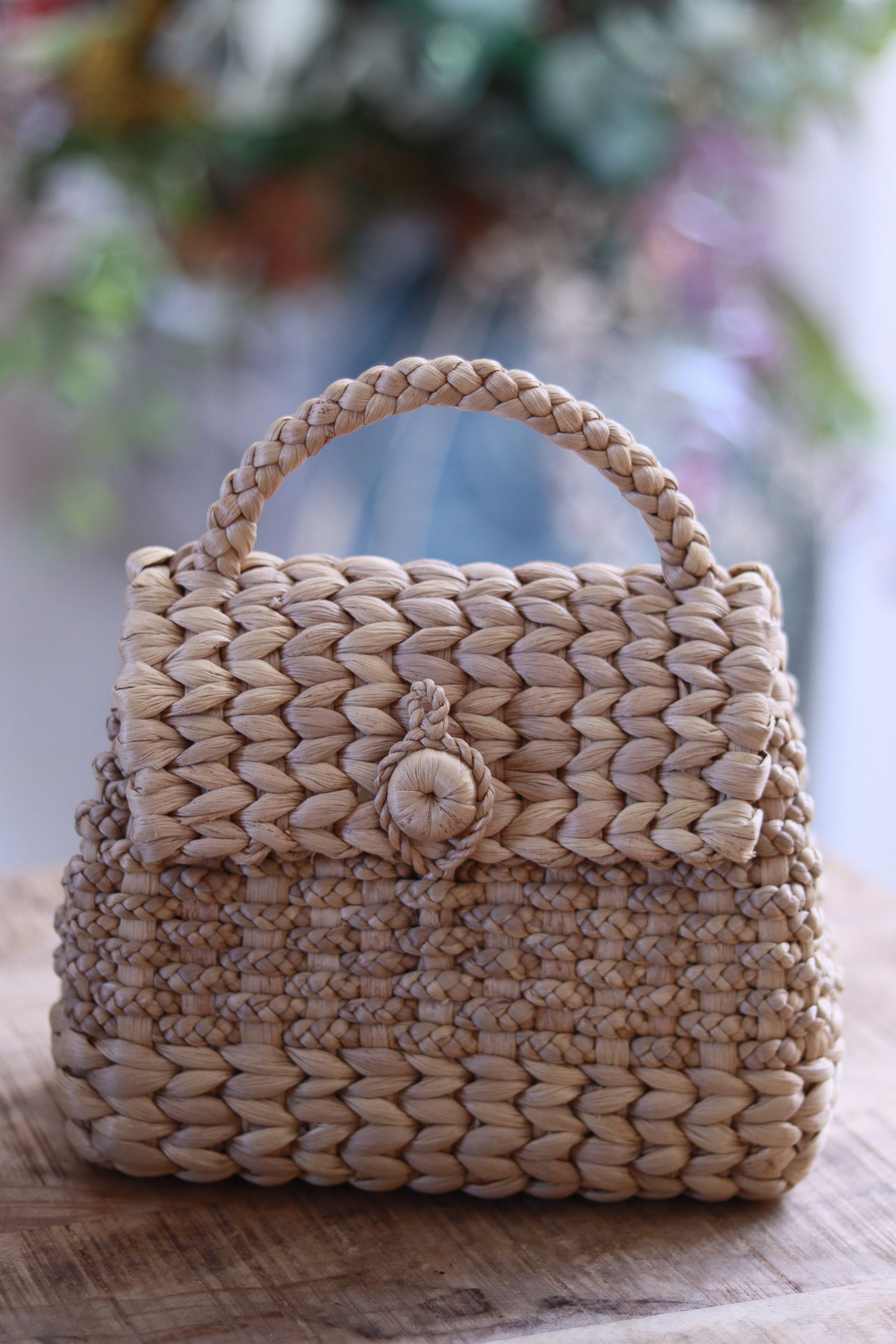 Sac à main en paille tressée