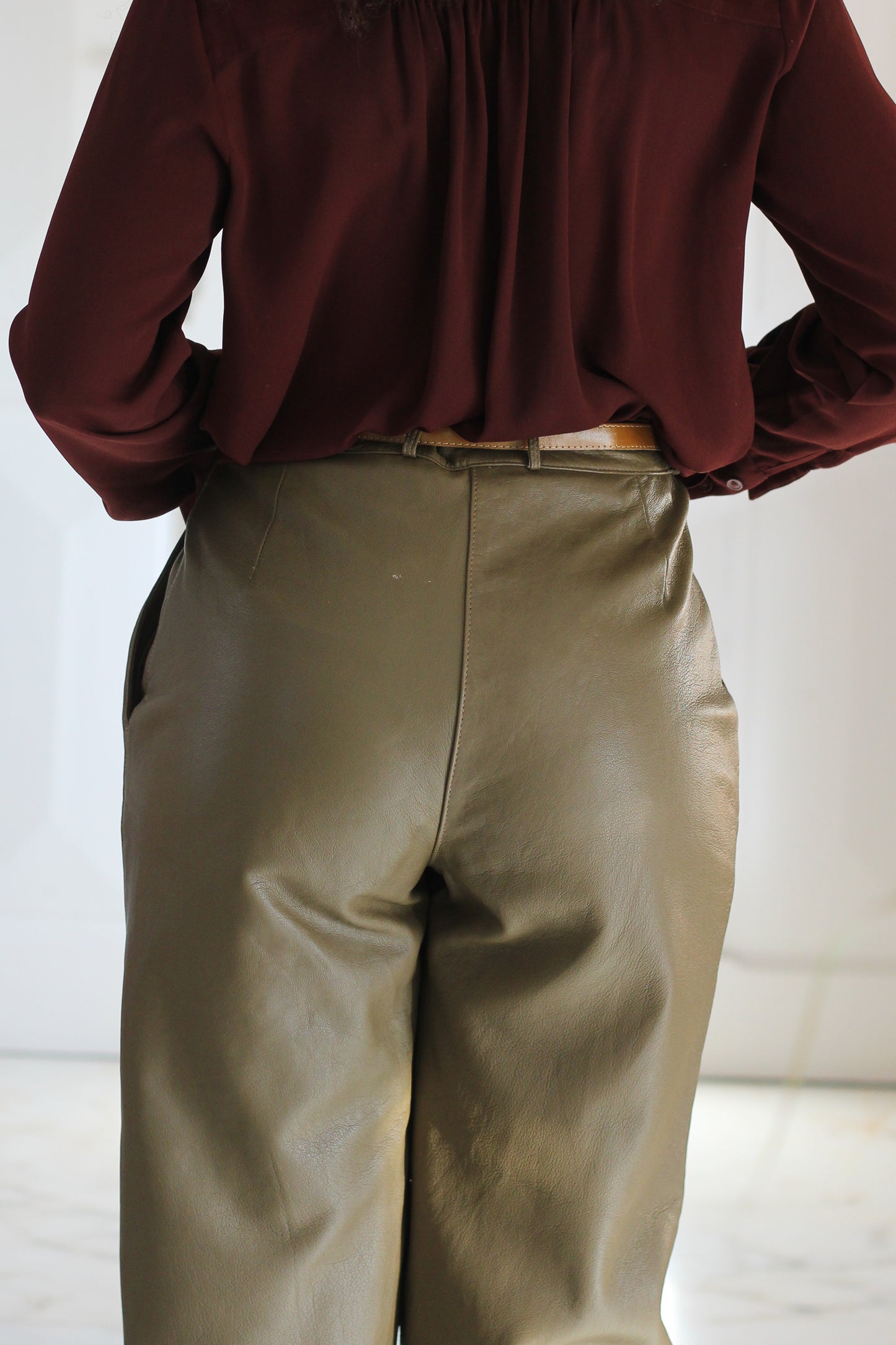 Smalby pantalon cuir taupe
