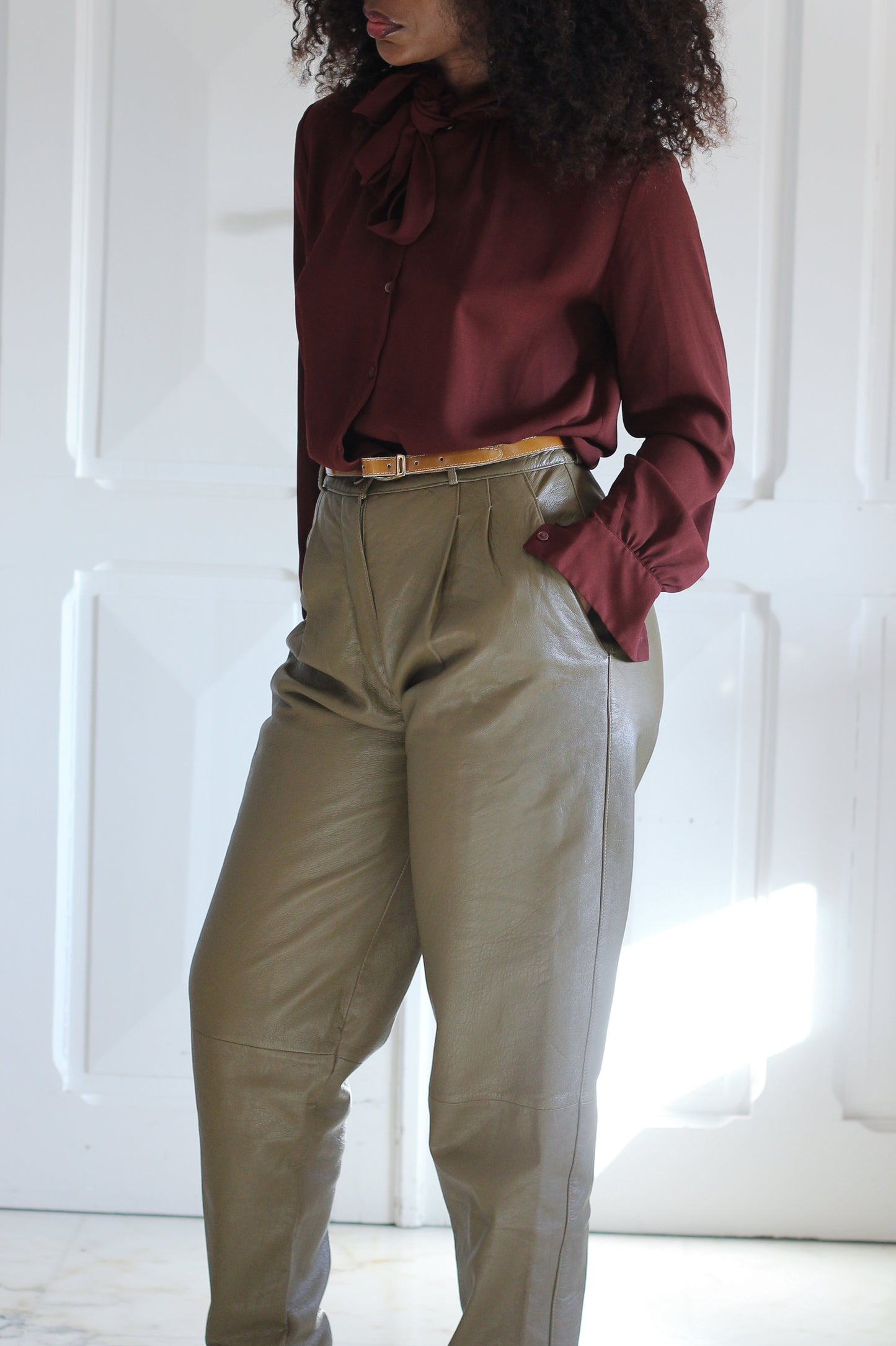 Smalby pantalon cuir taupe