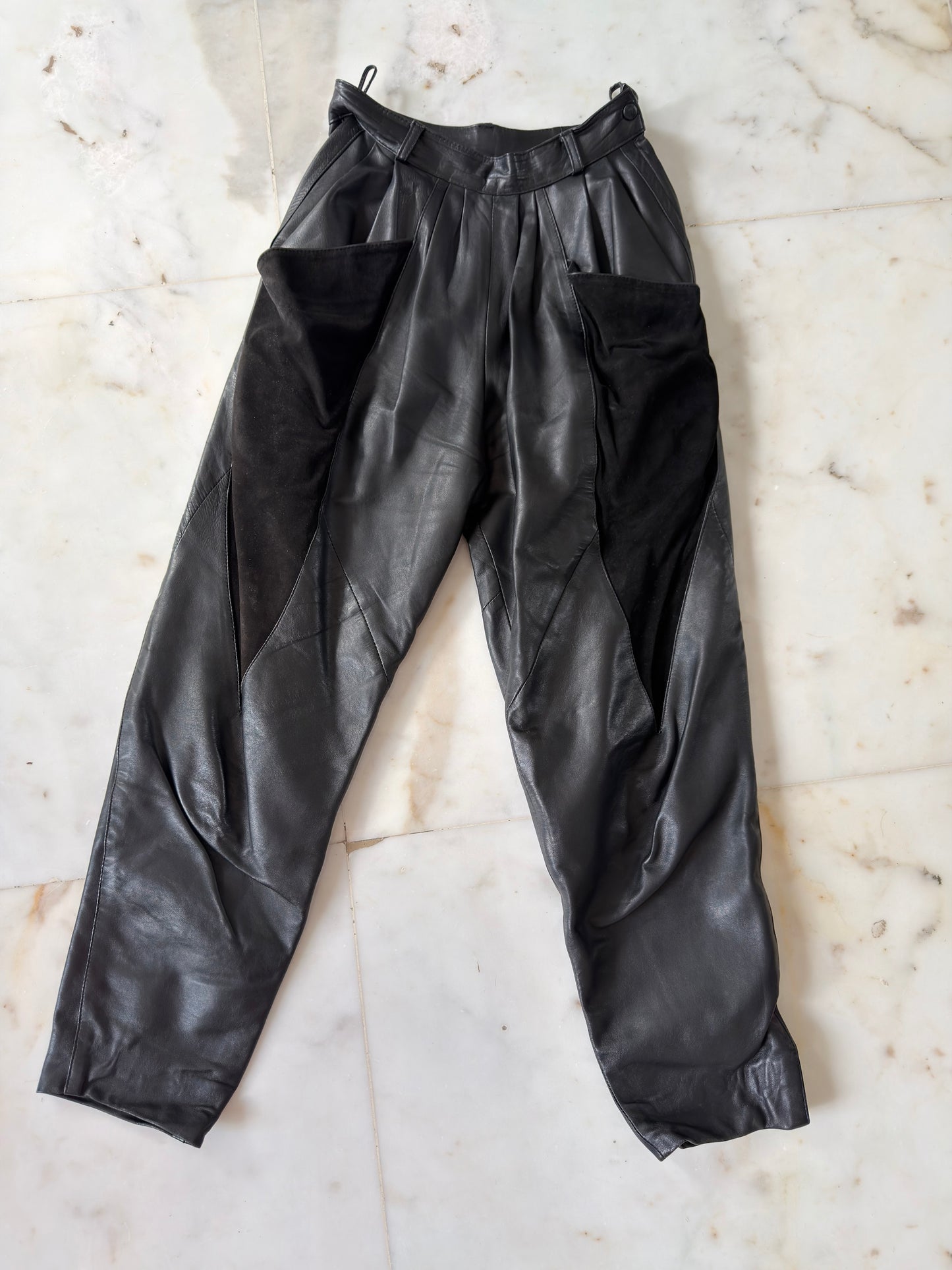 Pantalon cuir taille haute années 1980