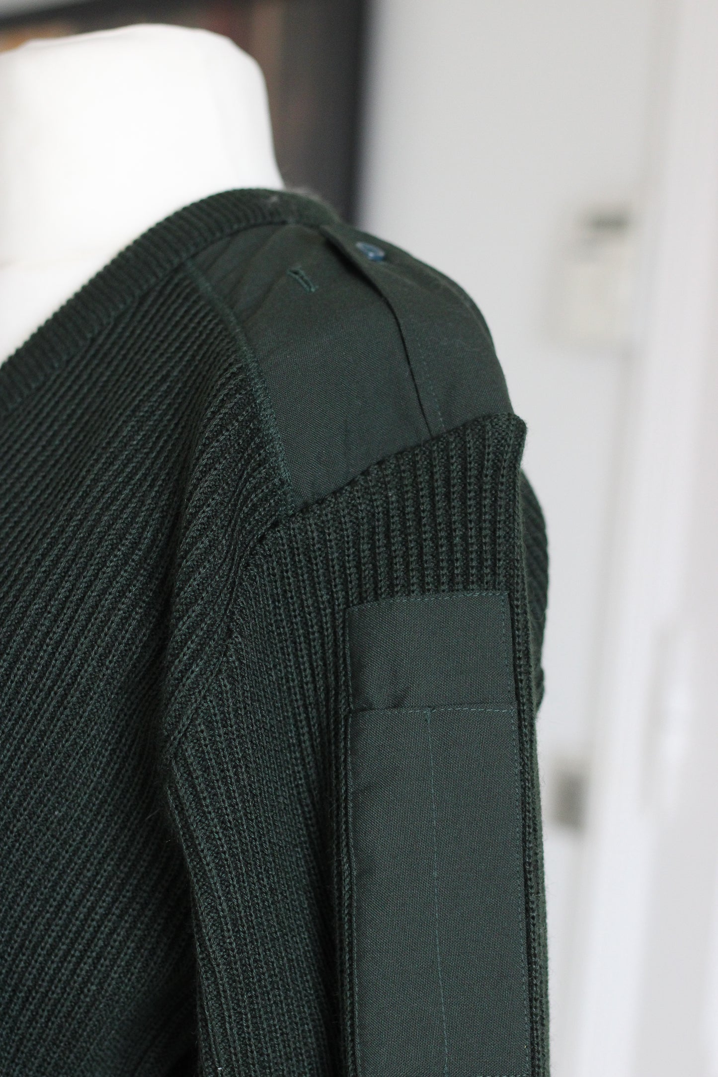 Pull armée en laine
