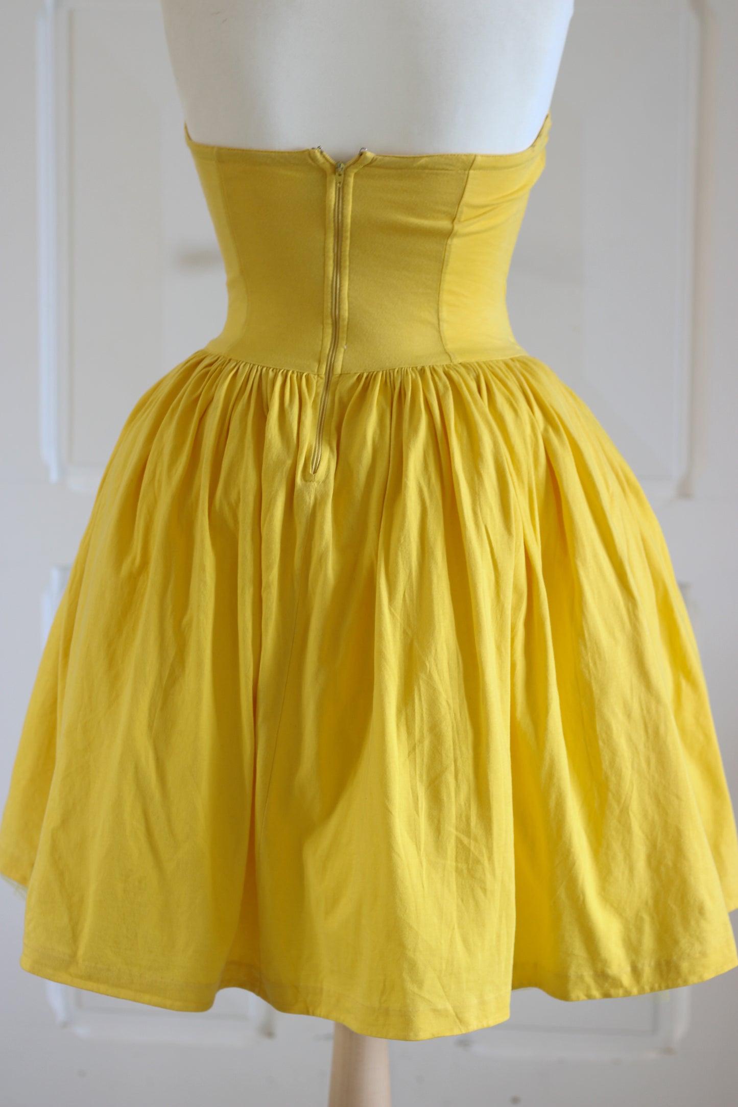Naf Naf robe bustier jaune soleil