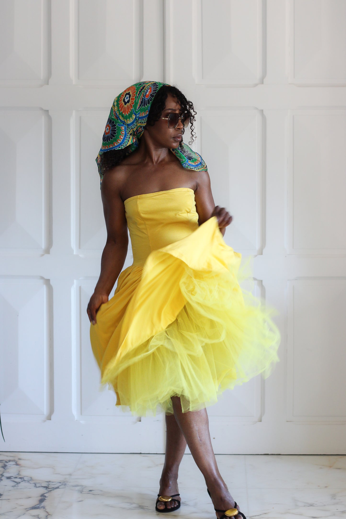 Naf Naf robe bustier jaune soleil
