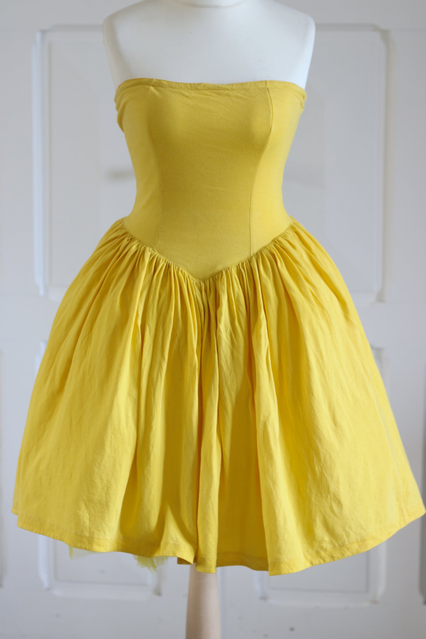 Naf Naf robe bustier jaune soleil