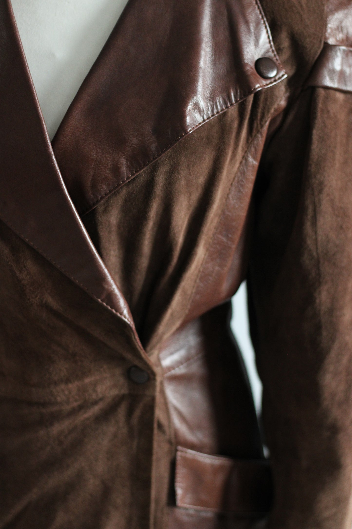 Virginie robe en cuir