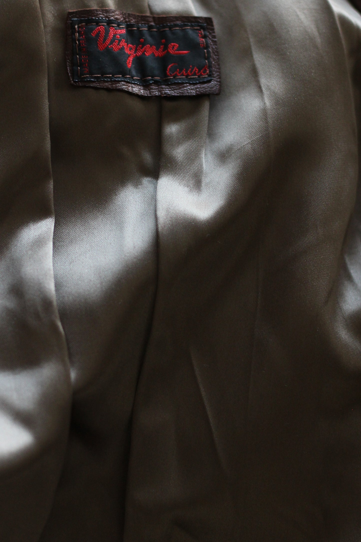Virginie robe en cuir