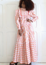 Charger l&#39;image dans la galerie, FAIT MAIN robe seventies