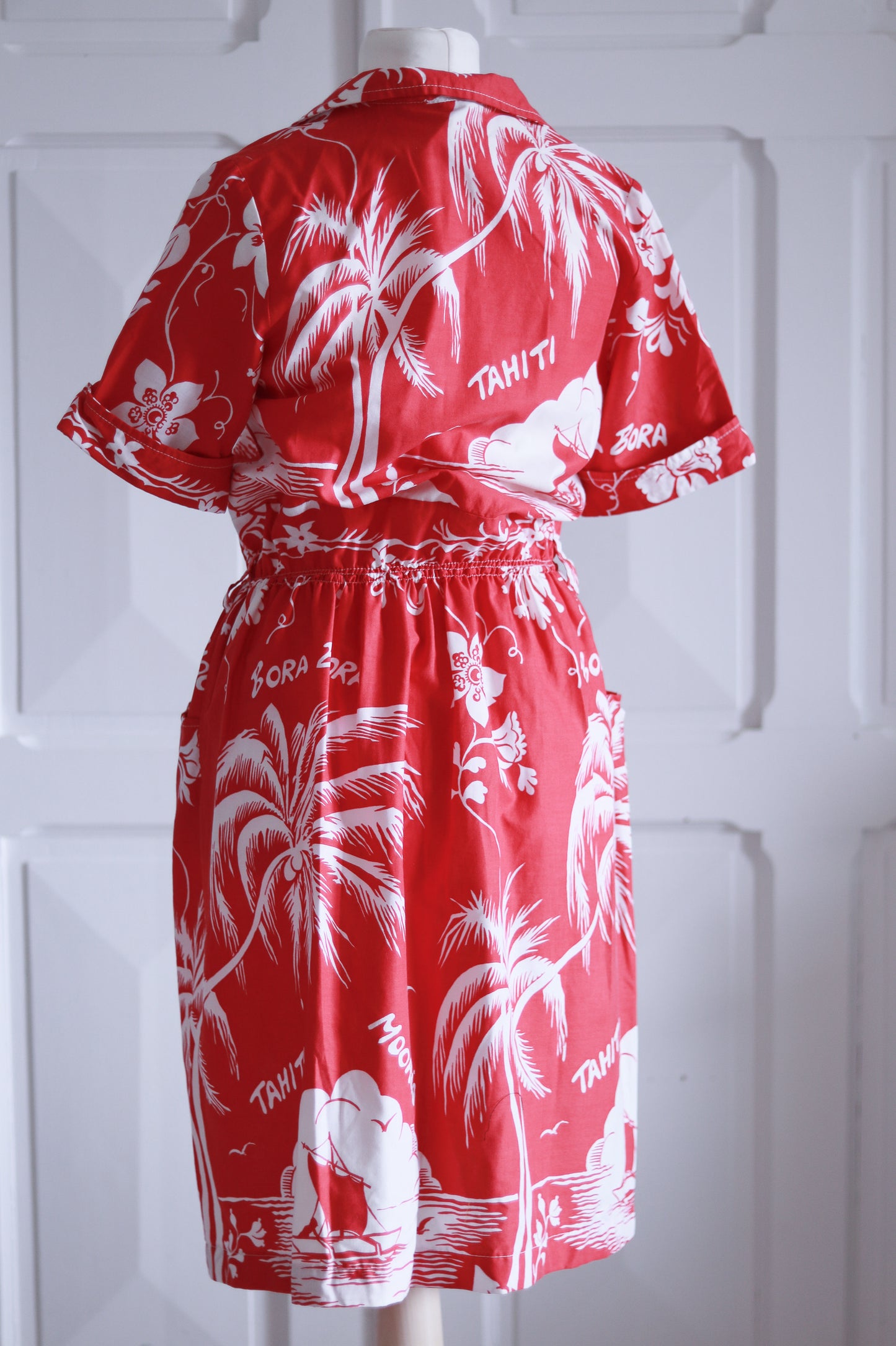 Robe vintage hawaïenne