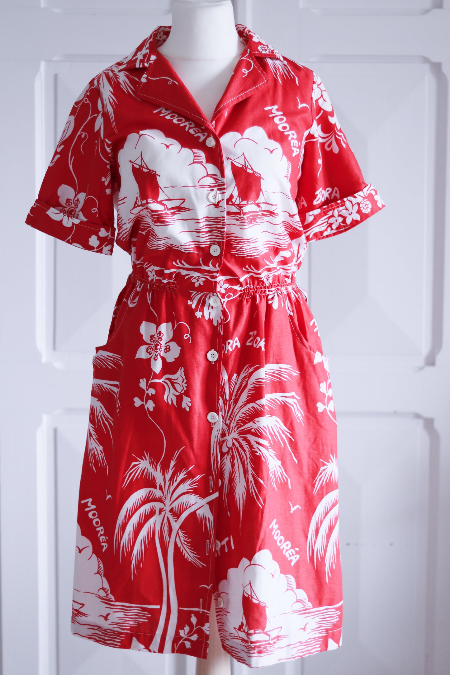 Robe vintage hawaïenne