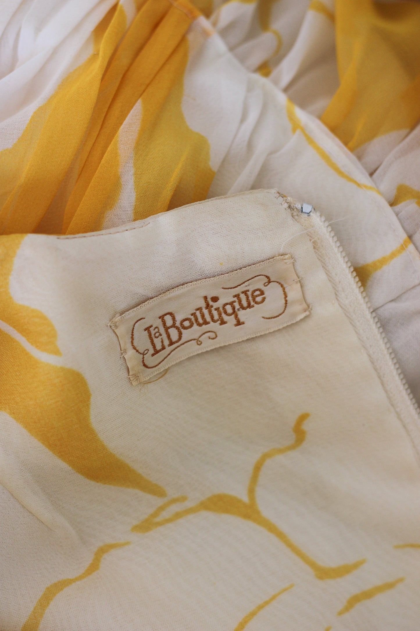 La Boutique robe vintage