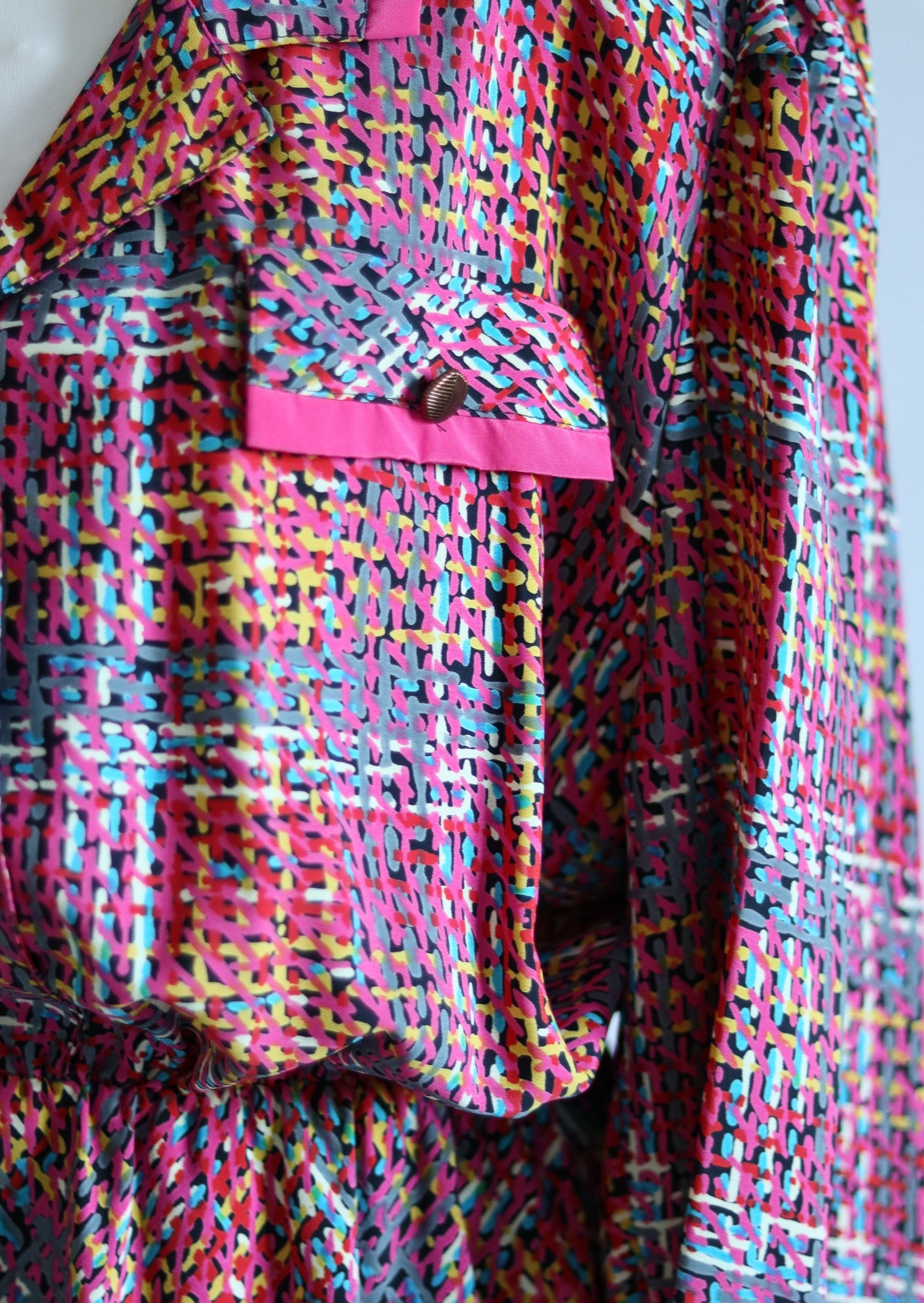 Robe motifs abstraits 1980