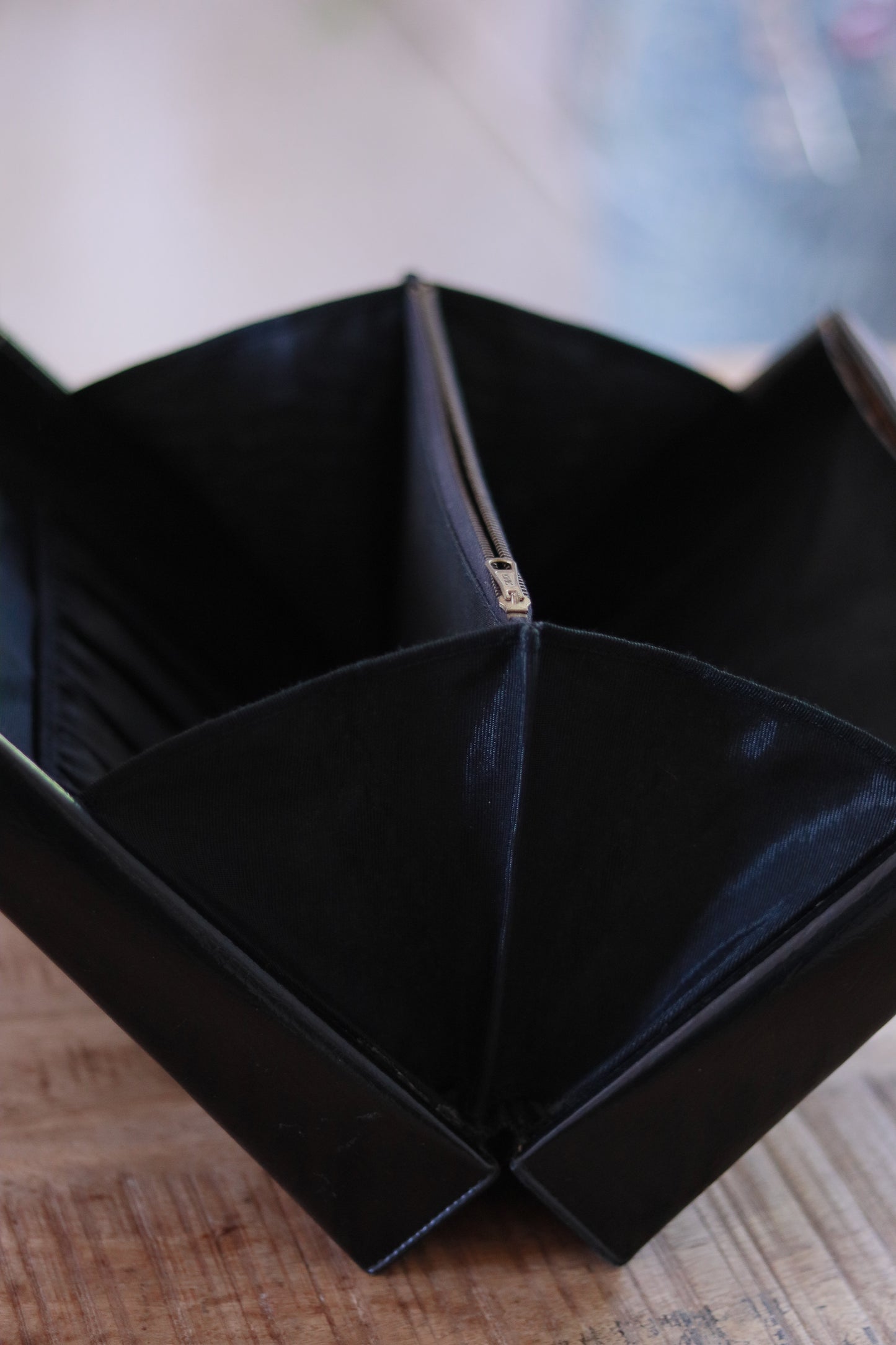 Sac à main cuir rigide