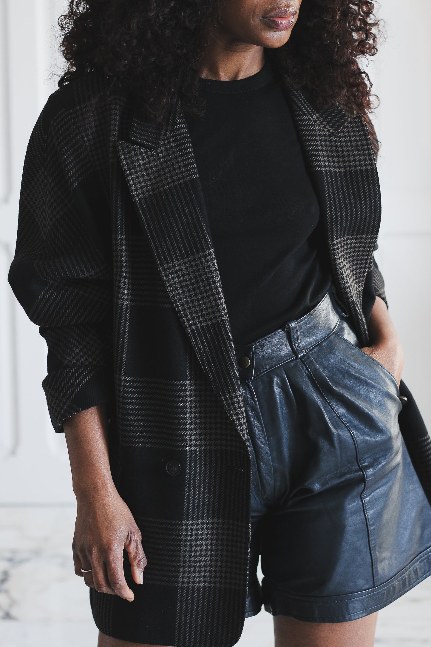 Espion Modèle short en cuir