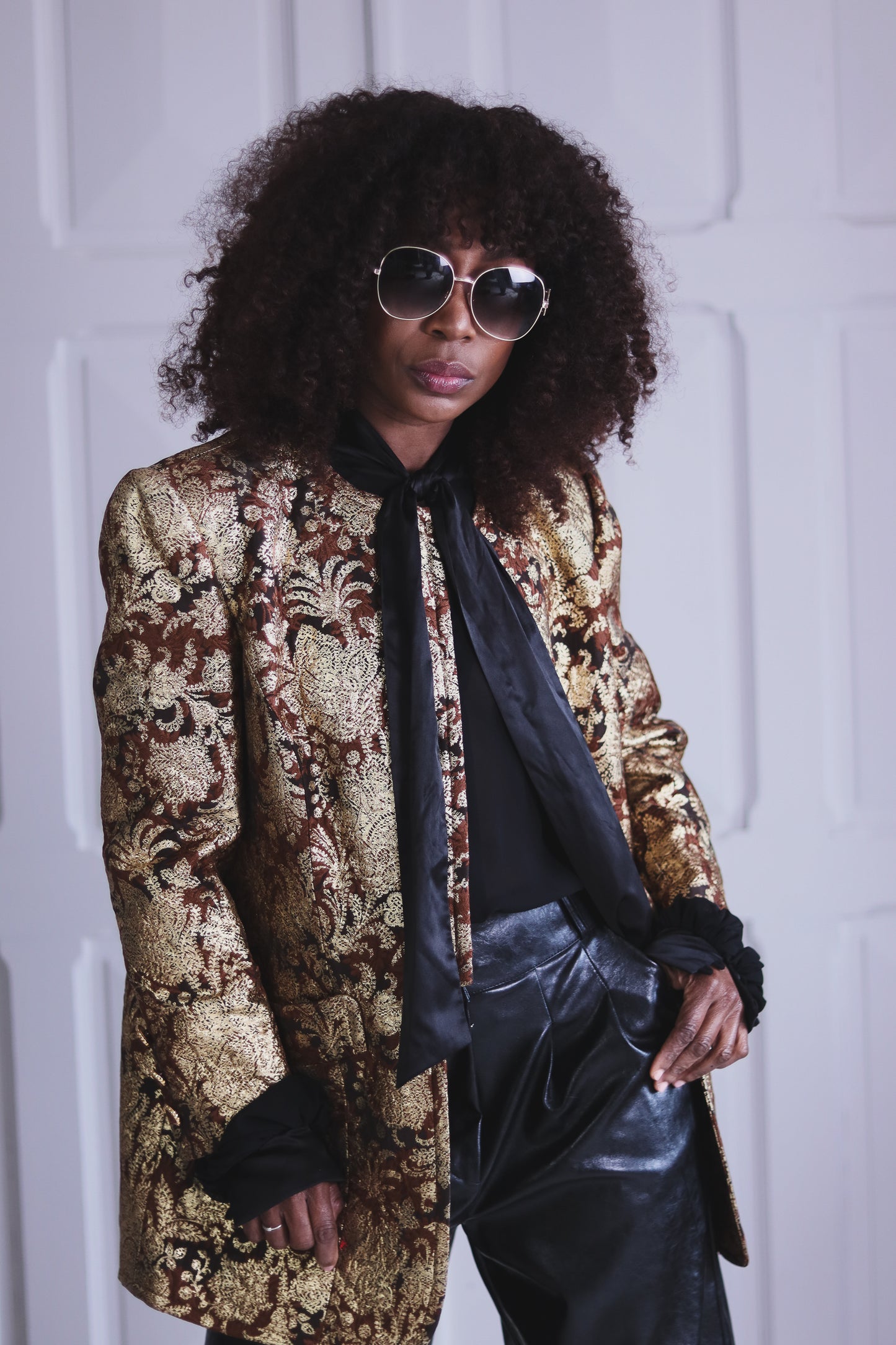 Hannezo Paris Veste brocart doré