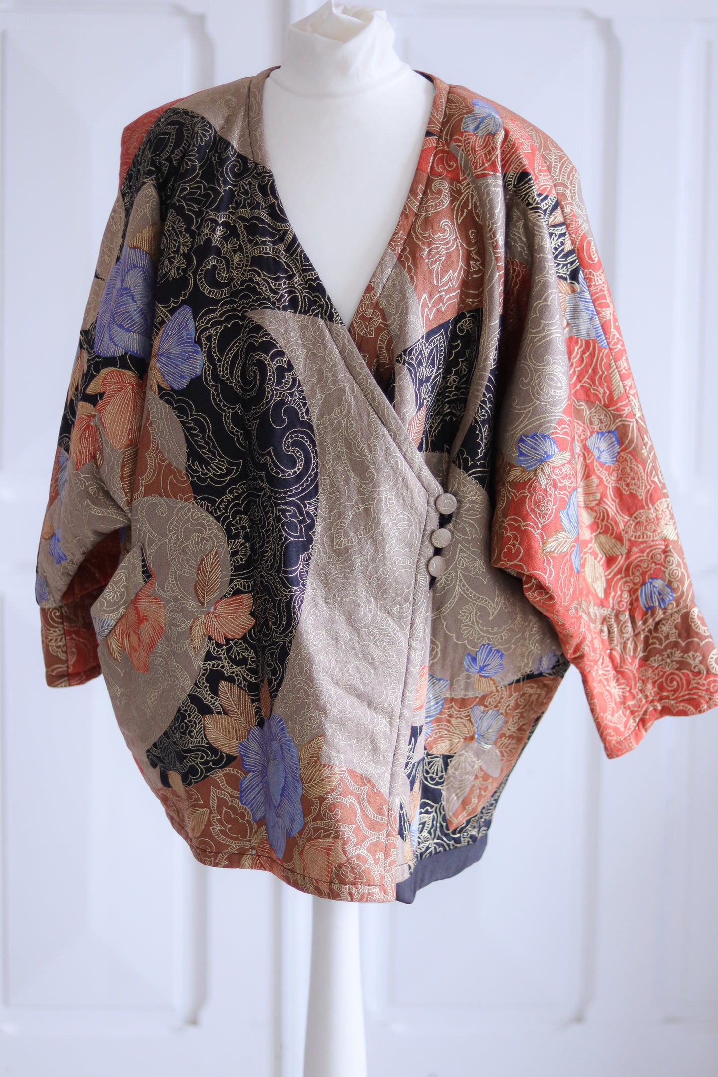 Prince Carmino veste kimono
