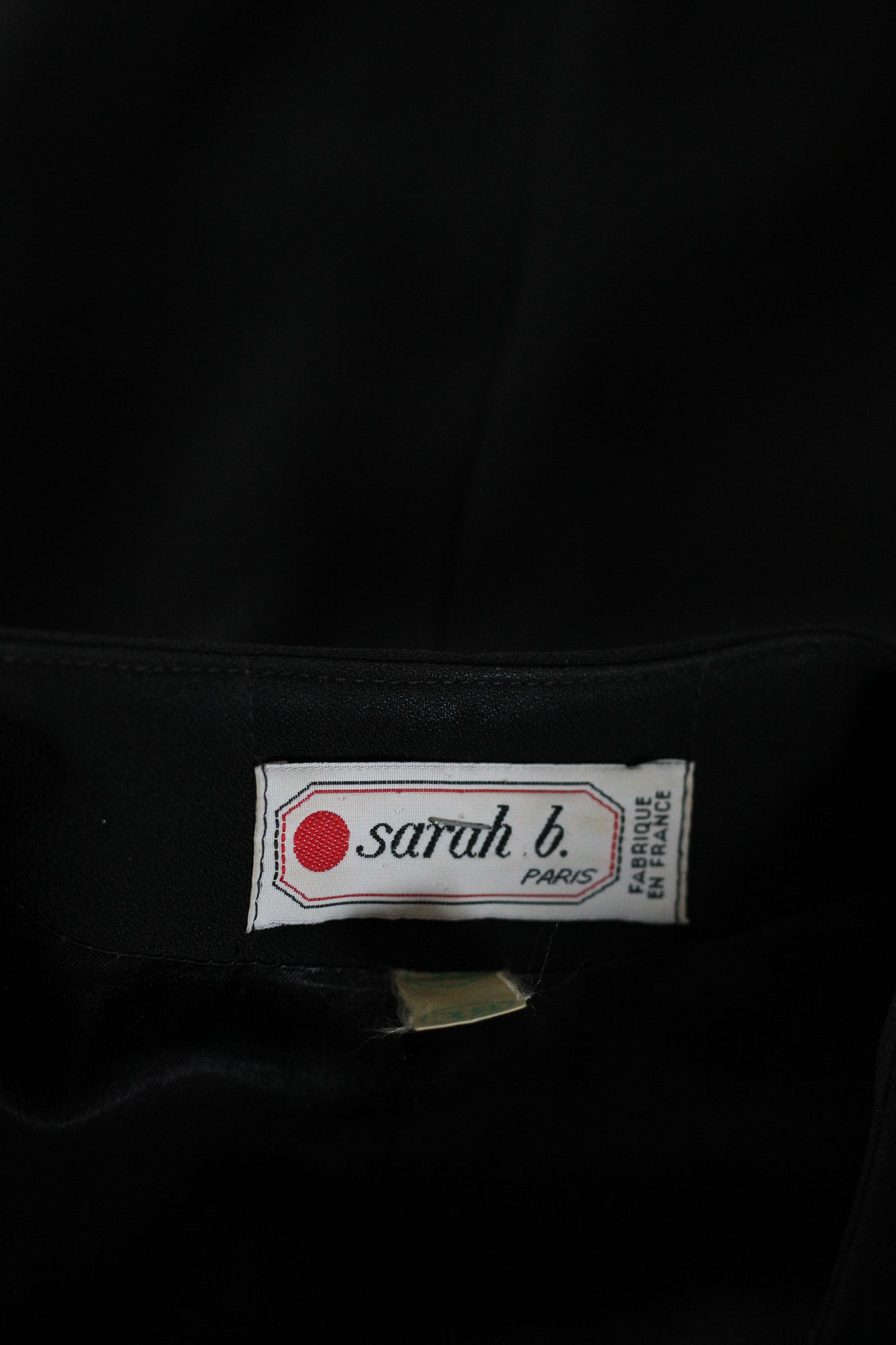 Sarah B veste vintage à boutons bijoux