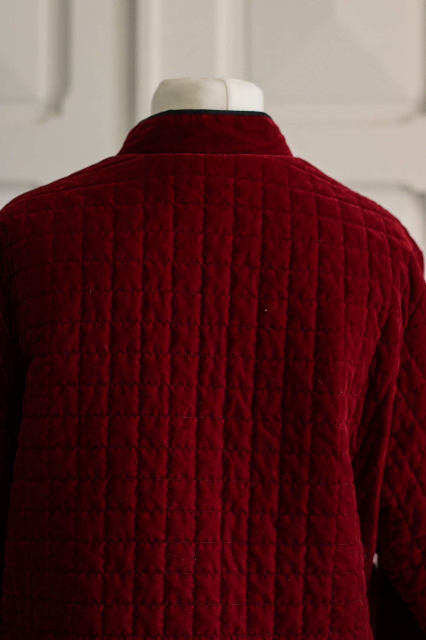 Veste matelassée velours rouge rubis